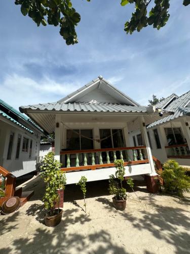 Exterior view, Nice Sea Resort in Ko Pha-ngan