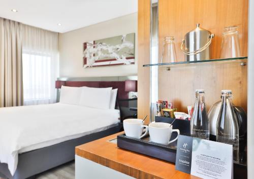 Holiday Inn Johannesburg-Rosebank By IHG - image 3