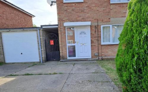 Sociable Suffolk Home A12, Ipswich & Colchester in Capel St Mary