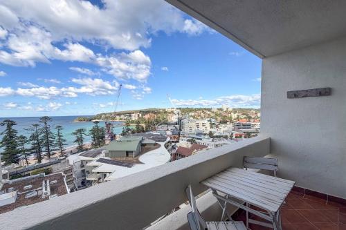 Love Nest on Nine - Awake to the Panorama of Manly - image 12