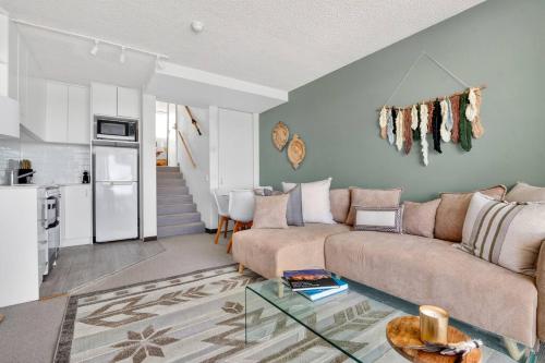 Love Nest on Nine - Awake to the Panorama of Manly - image 9