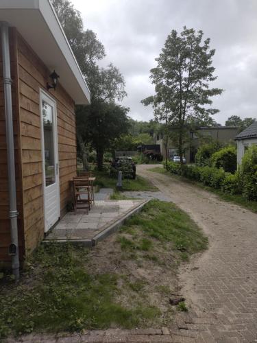 Guesthouse des Arbres – khách sạn tại Overdie