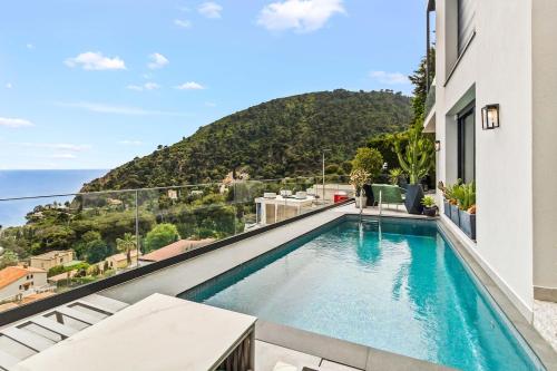 Villa with panoramic sea view - Private pool