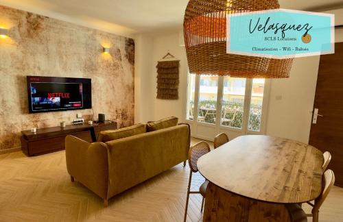 Velasquez SCLS - Air Conditioning - Wifi - Baignoire Balnéo