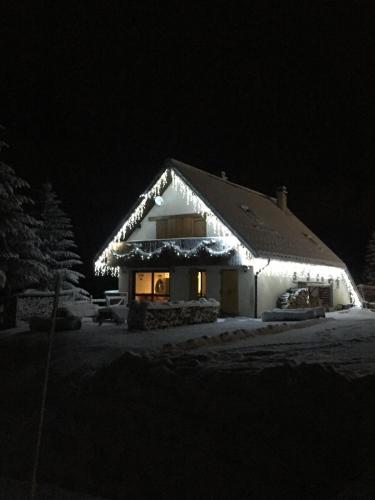 Gîte de l'Ourson en Oisans proche Alpe d'Huez (Gite de l'Ourson en Oisans proche Alpe d'Huez) in Ornon
