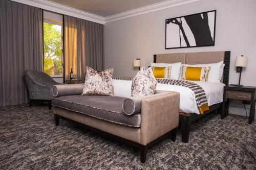 . Golden Horse Hotel
