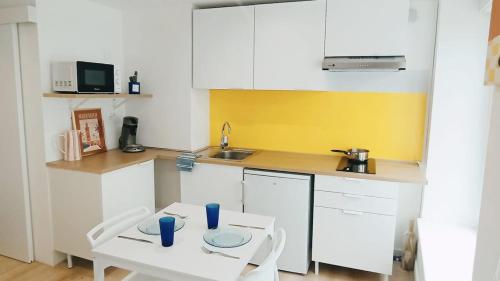 Studio moderne entre plage et vieille ville – khách sạn tại Boulogne Sur Mer
