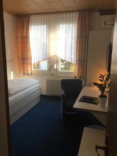 Hotel & Restaurant Park Cafe ISA Hotel & Restaurant Park Cafe ISA is a popular choice amongst travelers in Erfurt, whether exploring or just passing through. The hotel has everything you need for a comfortable stay. Free Wi-Fi in all