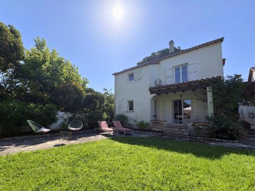 Maison duplex climatisée avec jardin - Cavalaire