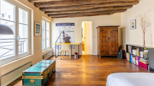 Marais Historique - Appt 110 m² au cœur du Marais - image 13