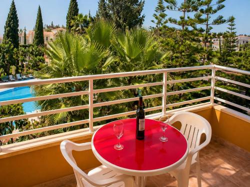 Apollonia Hotel Apartments in Paphos