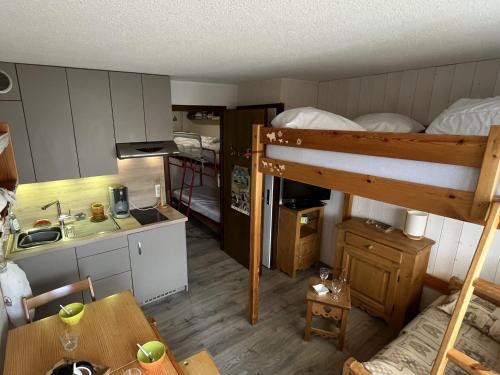Studio avec balcon, animaux admis - 4 pers. - FR-1-629-156