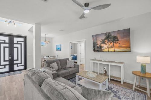Siesta Swim House - image 4