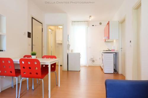 Casa Ulivo, strategic location with parking space