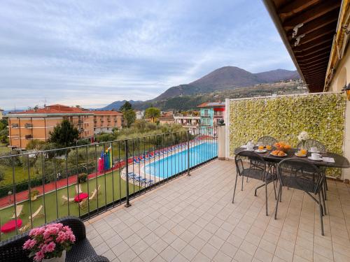 Appartamento 307 by Theater Home