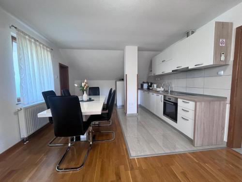 Apartment Lena in Gornji Vaganac