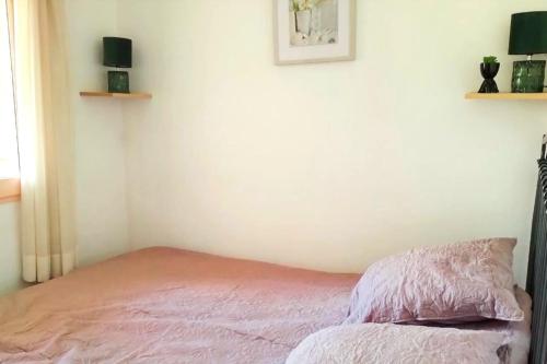 Apartment with sea view near Renécros beach - image 2