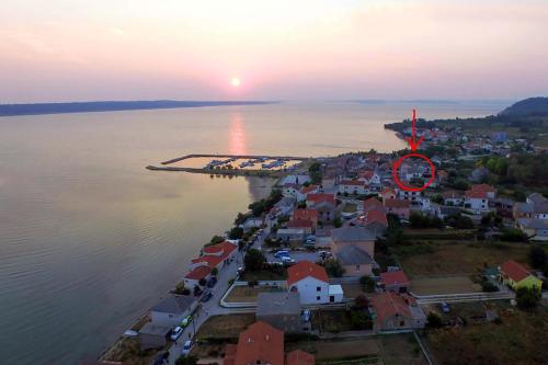  Apartment Maria, Unterkunft in Ljubač