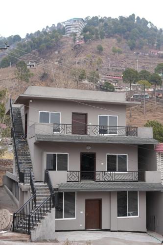 Royal Cottage in Murree