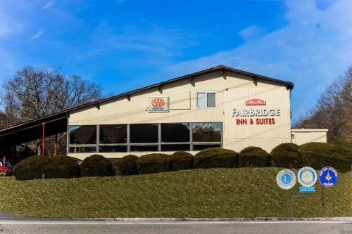 FairBridge Inn and Suites West Point - Accommodation - Highland Falls