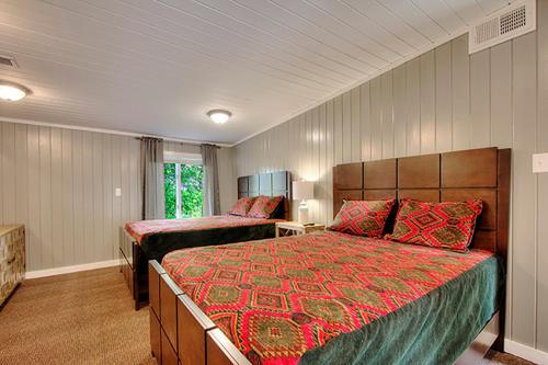 The Lake House by Venture Smoky Mountains - image 11