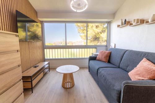 Riella, studio, climatisation, parking
