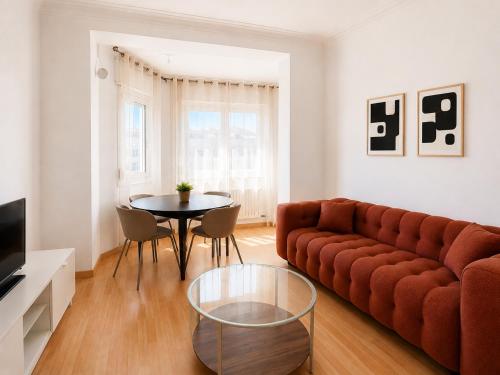 Stay Unique Apartment for 5 in Eixample Sagrada Família