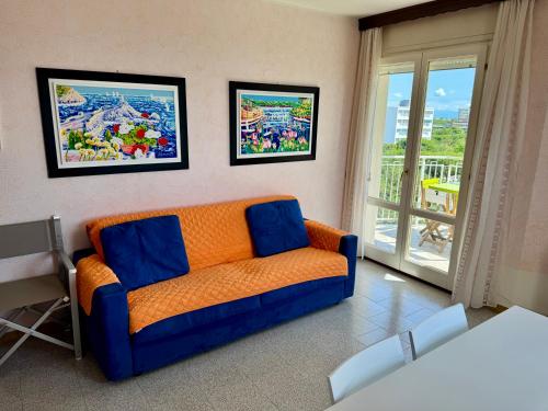 Apartment with stunning sea view - Wi-Fi, free parking, large terrace and comfort, Lignano Sabbiadoro (foto 6)