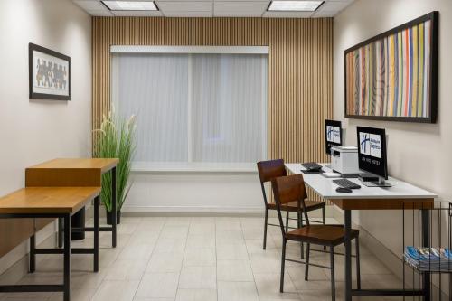 Holiday Inn Express Hotel & Suites New Iberia - Avery Island an IHG Hotel - image 26
