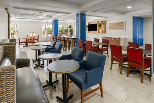 Holiday Inn Express Hotel & Suites New Iberia - Avery Island an IHG Hotel - image 21