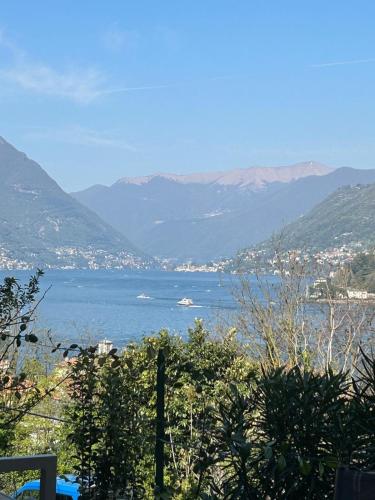 Panorama Terrace - Como Lake