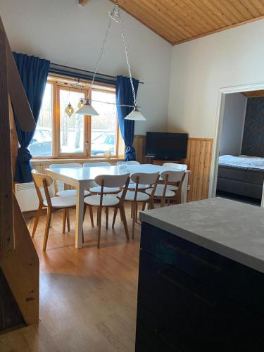 Branas Bavern Tre, ett stenkast fran vackra Klaralven in Branas