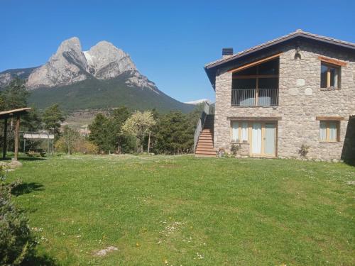 tuin, Cal Mianet in Saldes