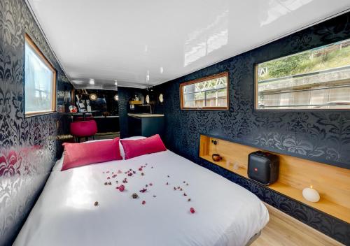 Love Room sur l'eau & Rooftop - Hôtel - Asnières-sur-Seine