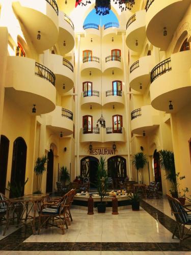 陽台/露台, 阿爾罕布拉酒店 (Al Hambra Hotel) in 盧克索