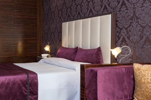 Locanda Leon Bianco on the Grand Canal - image 2