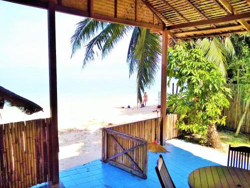 COCO SUNSET BEACH - 정원