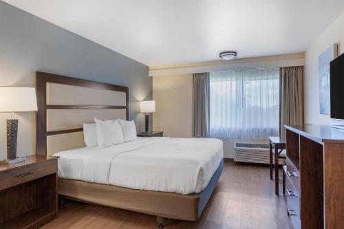 Best Western Sunridge Inn & Conference Center in Baker City