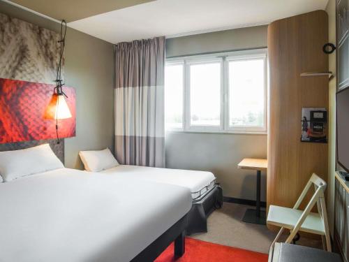ibis Tarbes Odos Room Type - Twin Room
