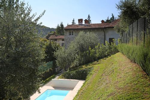 Dārzs, Dos del Sul in Roe Volciano