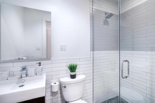 1288 UES Apartments - image 5
