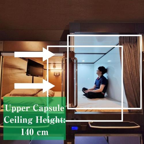 Superior Capsule Room for Male