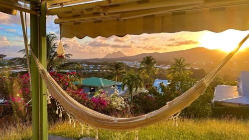 Villa créole vue mer et coucher de soleil - Séjour calme en Martinique - Location, gîte - Rivière-Salée