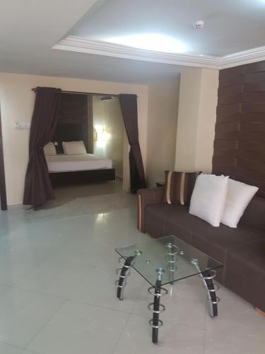 KSF Place now HOFTAN APARTMENT LTD Alaka – Lagos, NY