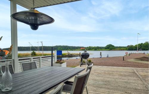 Pohled zvenku, Cozy Home In Brommösund With Lake View (Cozy Home In Brommosund With Lake View) in Torso
