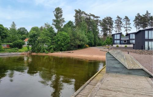 Pohled zvenku, Cozy Home In Brommösund With Lake View (Cozy Home In Brommosund With Lake View) in Torso