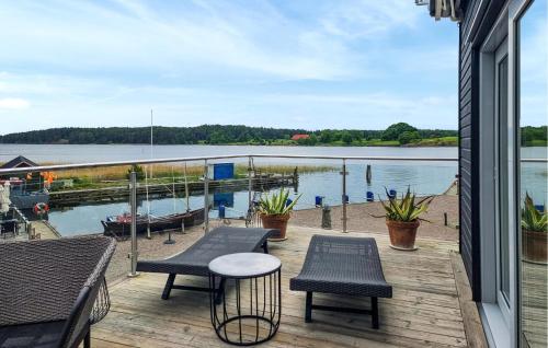 Pohled zvenku, Cozy Home In Brommösund With Lake View (Cozy Home In Brommosund With Lake View) in Torso