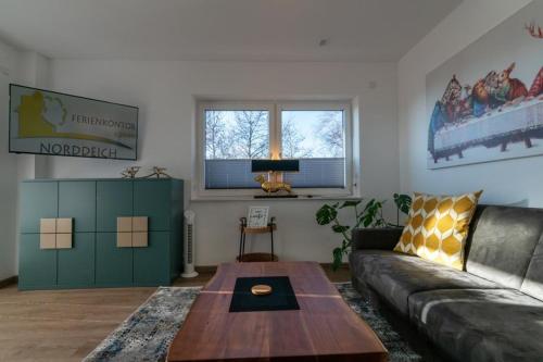 Penthouse-Deck-8 - image 2