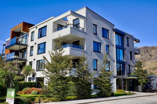 Apres Escape - 2 Bed - image 3