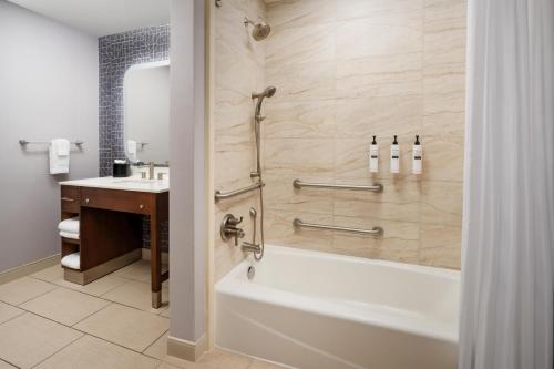 Homewood Suites by Hilton Midland - image 10